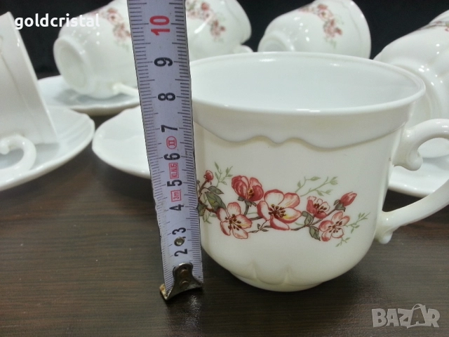 френски аркопал чаши за чай , снимка 3 - Антикварни и старинни предмети - 48656046