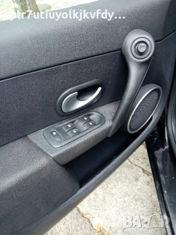 Рено Клио 3 GrandTour 1,5DCI-86 к.с-2400 Евро, снимка 8 - Автомобили и джипове - 53168344