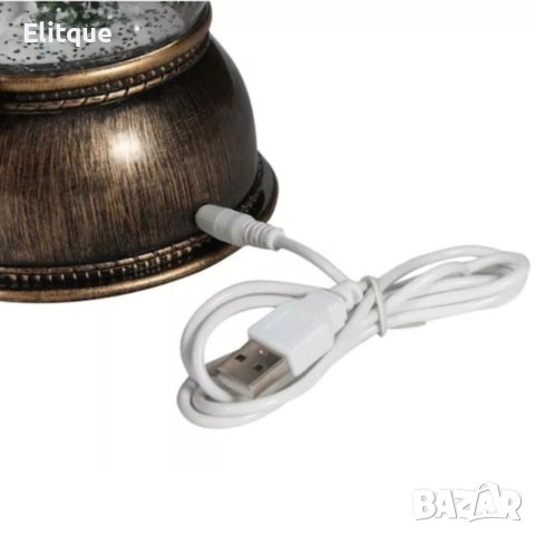 Коледен декоративен фенер – LED светлина, въртяща се фигурка на Дядо Коледа, снеговалеж и музика, снимка 9 - Декорация за дома - 52749994