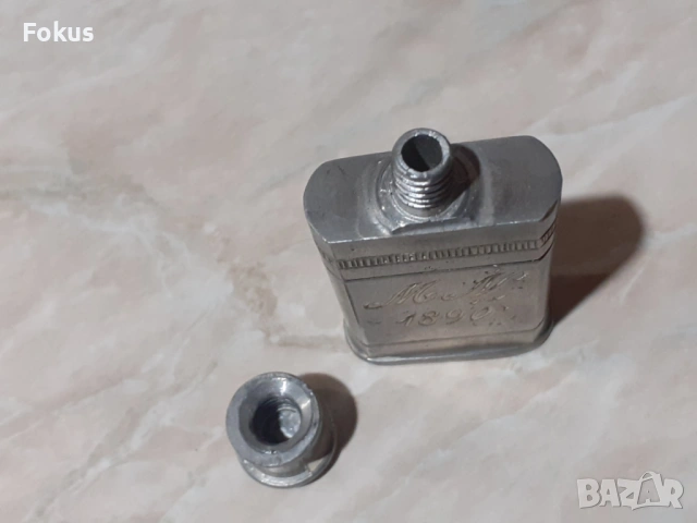 Старо малко калаено шишенце - шише, снимка 5 - Антикварни и старинни предмети - 53357251