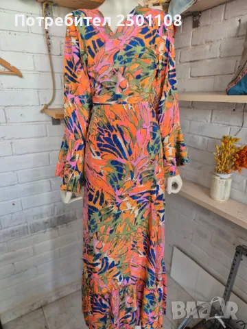 Дълга копринена рокля, снимка 1