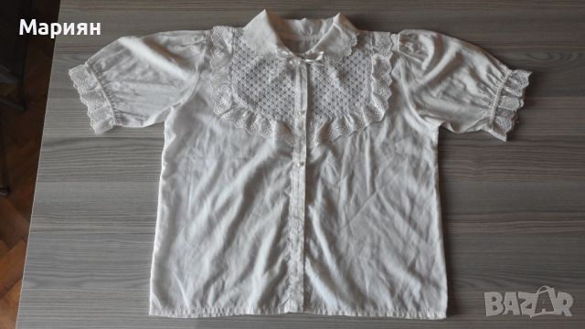 Къса Риза С Дантели, снимка 1 - Антикварни и старинни предмети - 45406741