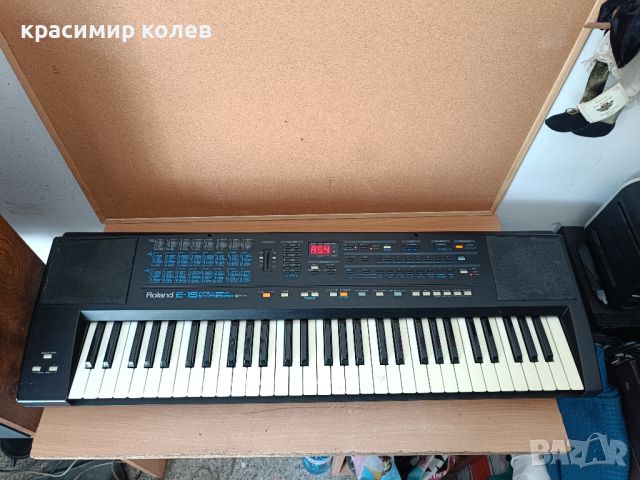 синтезатор "ROLAND E-15", снимка 1 - Синтезатори - 46474198