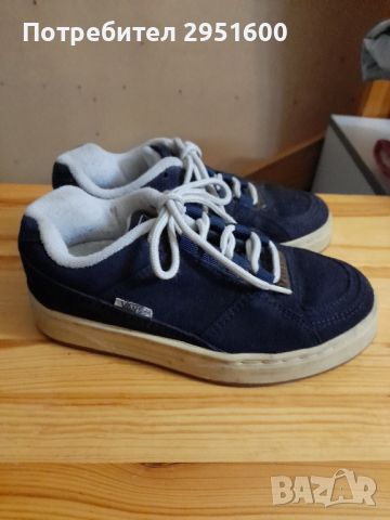 Маратонки VANS ном4, снимка 1 - Детски маратонки - 46264964