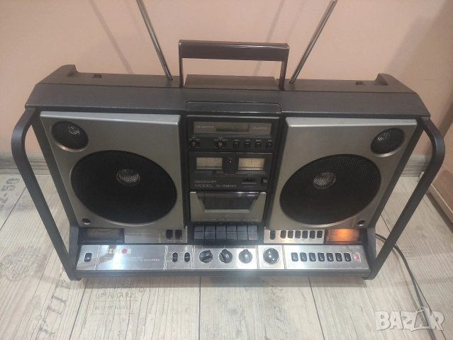 Продавам касетофон Sencor S-4800, снимка 4 - Радиокасетофони, транзистори - 53123589