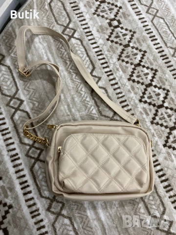 Дамска чанта