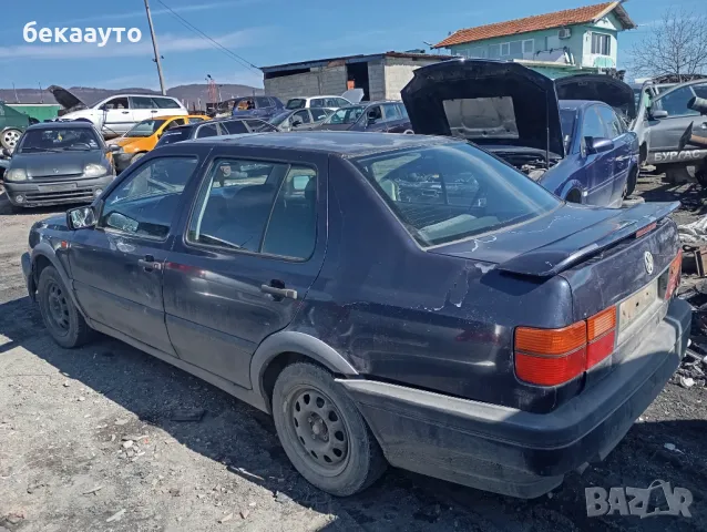 Фолксваген Венто на части , снимка 3 - Автомобили и джипове - 49386156