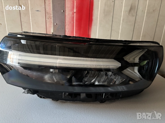 Фар за Дачия Дъстър