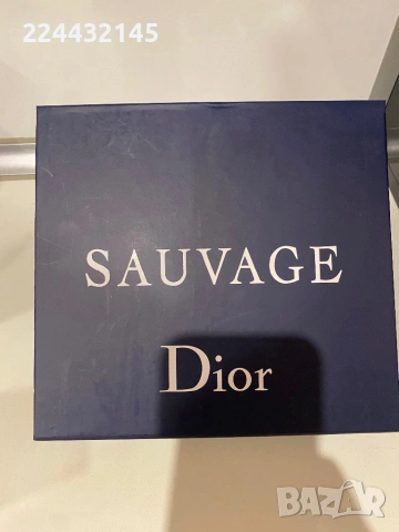 Dior sauvage подаръчен комплект, снимка 3 - Мъжки парфюми - 48552956