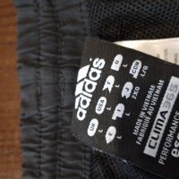 Гащи Adidas , снимка 2 - Къси панталони - 45525728