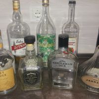 Стъклени бутилки, снимка 2 - Буркани, бутилки и капачки - 45124992