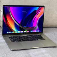16' Отличен Macbook Pro 16 2019/i7-9750H/16GB DDR4/512GB SSD/5300M, снимка 2 - Лаптопи за работа - 44972281