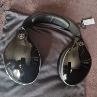 Оригинални блутут слушалки от Мерцедес Майбах, снимка 2 - Bluetooth слушалки - 44976190
