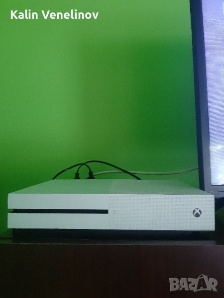 Xbox One S, снимка 1