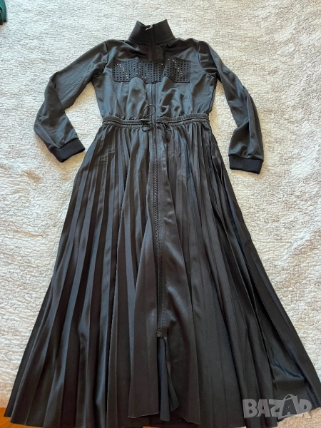 Valentino спортно-елегантна дълга рокля, снимка 1