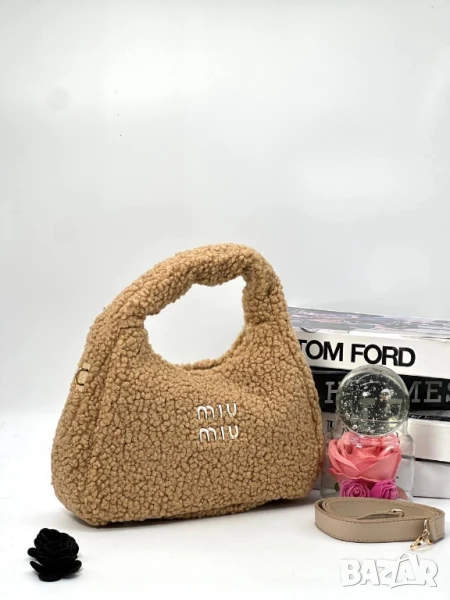 чанти Miu Miu , снимка 1