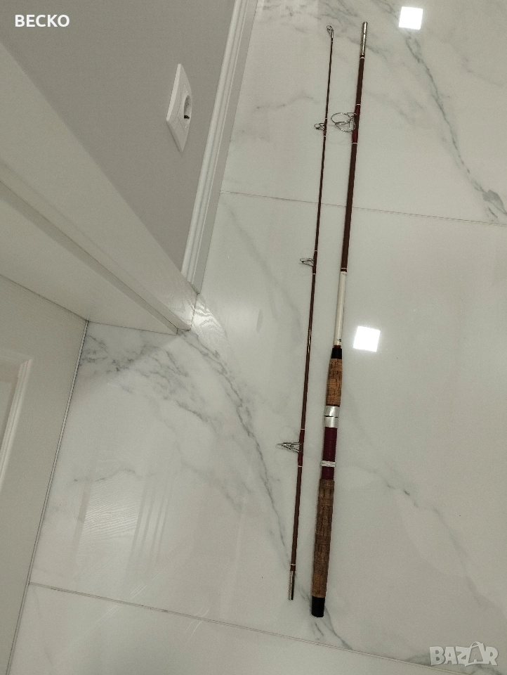 Ретро спининг въдица DAM, снимка 1