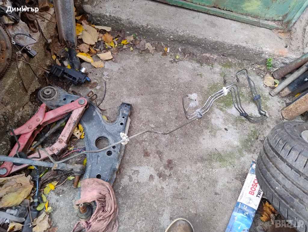 Спирачни Тръби В Коша За Нисан Примера 1991г / Nissan Primera 1991y, снимка 1