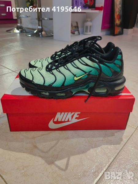 Чисто нови Nike, снимка 1