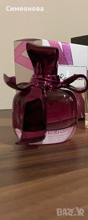 Дамски парфюм, снимка 1