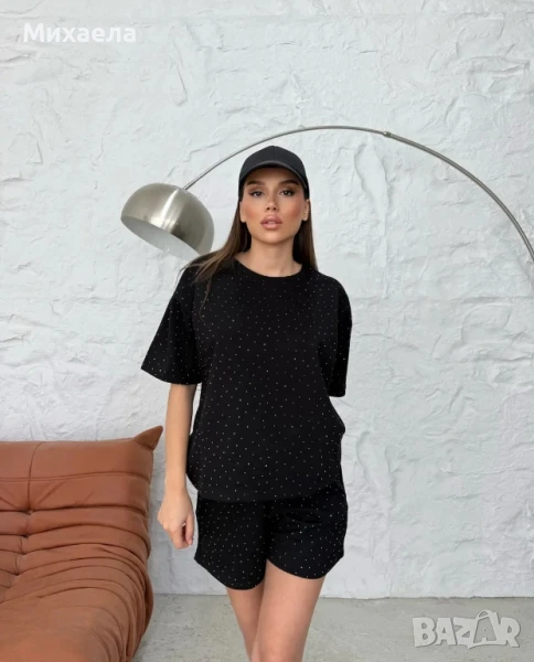 Дамски комплекти с камъчета - два цвята - 38 лв., снимка 1