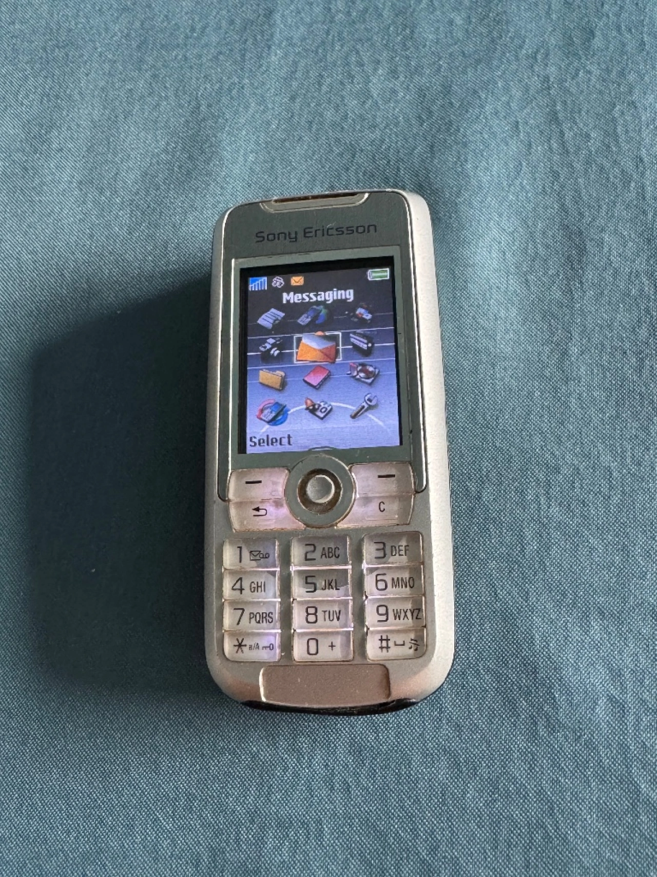 SonyEricssonK700i