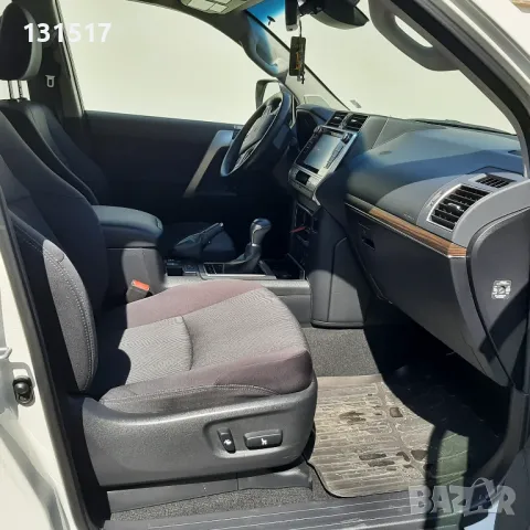 Toyota Land Cruiser 2.8D 6AT Executive, снимка 17 - Автомобили и джипове - 47109369