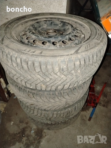 Оригинални Железни Джанти за Хонда 5х114.3 отвор 64.1 205/55/16, снимка 11 - Гуми и джанти - 53662541