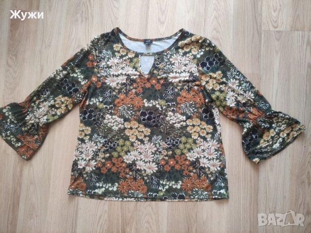 Готина дамска блузка размер М, снимка 6 - Блузи с дълъг ръкав и пуловери - 46333448