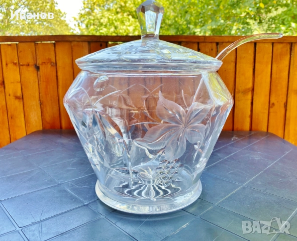 Нов Масивен Голям Кристален съд и Комплект Кристални чаши за Боле/Пунш, снимка 2 - Сервизи - 51479833