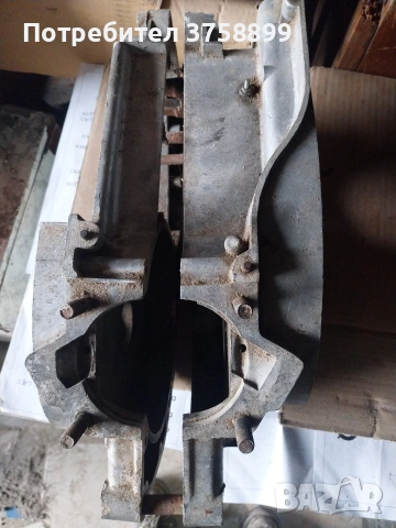 различни части останали от двигател иже възход татран., снимка 15 - Резервни части за телефони - 54068988