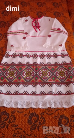 СЕВЕРНЯШКА НОСИЯ ПЕРФЕКТНА - ЗА МОМИЧЕ  10-11г, снимка 3 - Антикварни и старинни предмети - 53868609