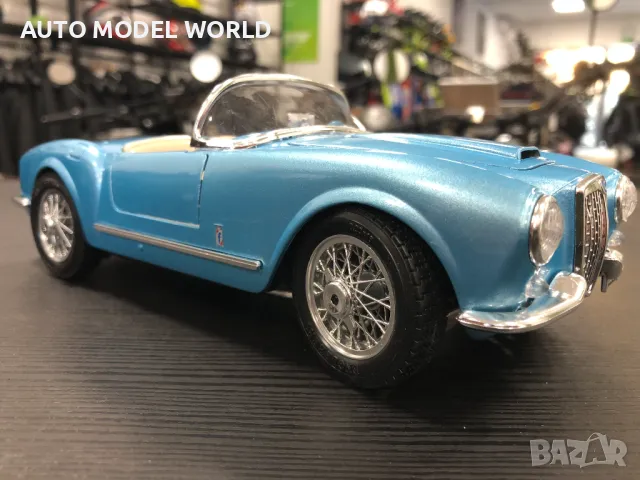 BBURAGO метална колекционерска количка LANCIA AURELIA 1:18 НОВА, снимка 1