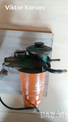 Подкачваща помпа с горивен филтър за Мазда 323ф, снимка 3 - Аксесоари и консумативи - 53429275