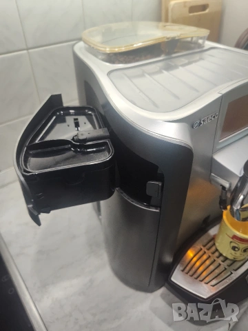 Продавам пълен кафеавтомат Saeco Primea touch cappuccino, снимка 4 - Кафемашини - 53057137