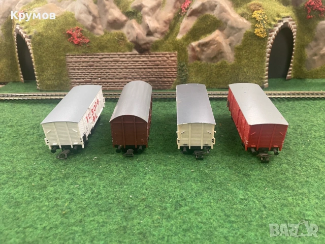 Вагон товарен хладилен 2-осен Пико HO 1:87 влак ЖП модел, снимка 4 - Колекции - 53700287