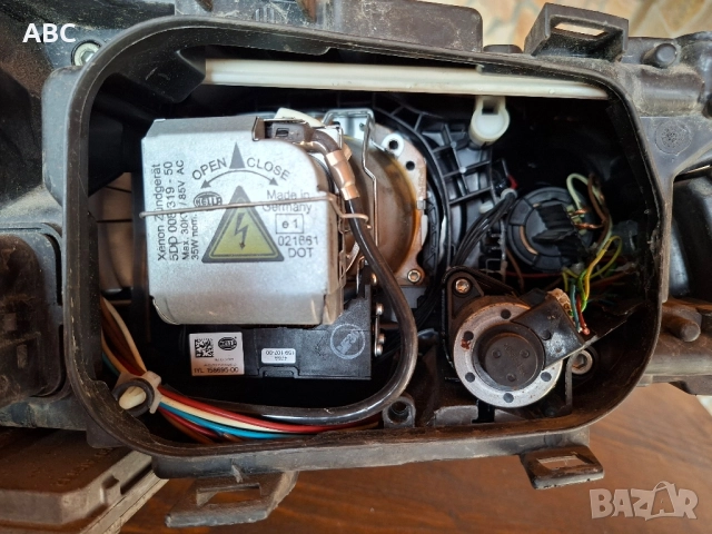 Ксенонови , завиващи фарове за Audi A6 C6 4F , снимка 13 - Части - 51113492