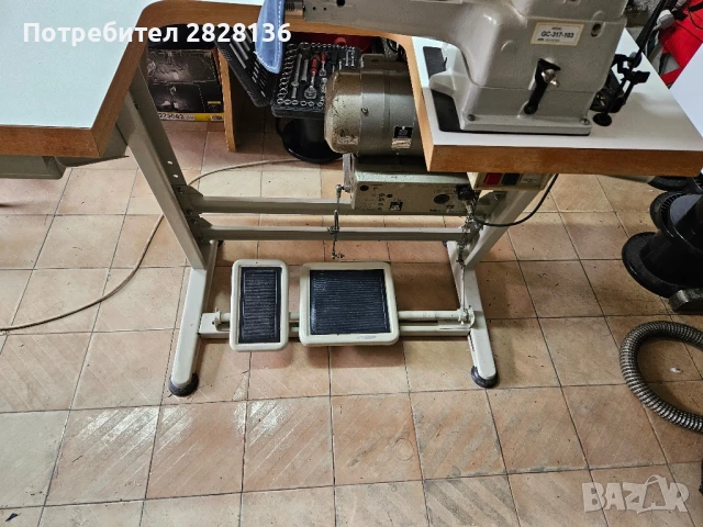 Ръкавна машина троен транспорт внос от Италия. , снимка 3 - Шевни машини - 50444821