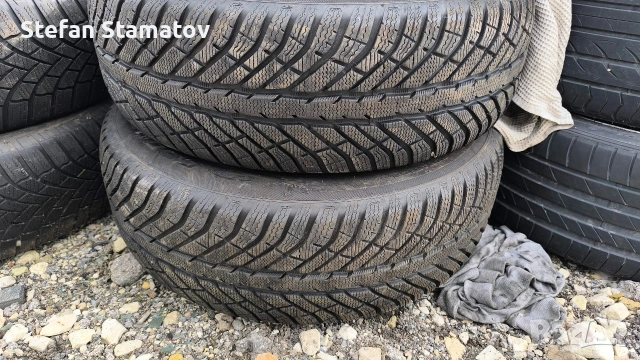 2 бр. 235/65/17 cooper discoverer winter, снимка 2 - Гуми и джанти - 53744432