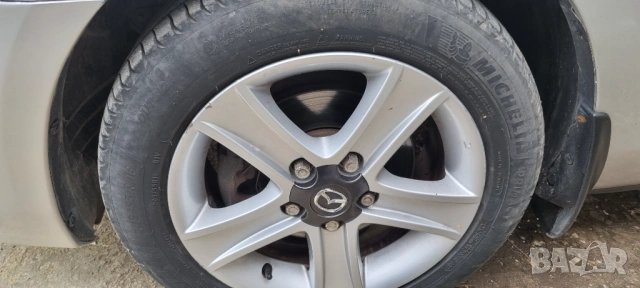 Продава се седан Mazda 3 2008г., снимка 10 - Автомобили и джипове - 54201085