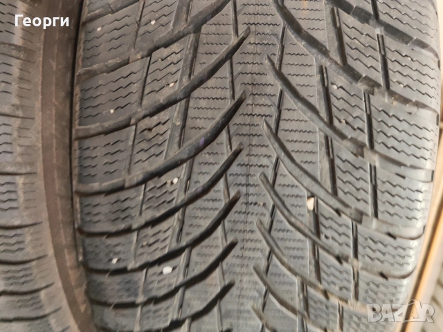 2бр.зимни гуми 215/55/17 Nokian