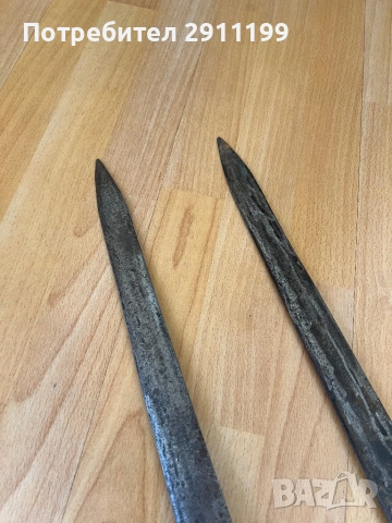 Стар декоративен меч, 2бр., снимка 5 - Антикварни и старинни предмети - 53847151