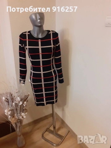 Рокля М/L, снимка 5 - Рокли - 51701251