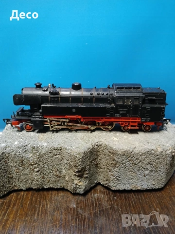 Стар масивен метален парен локомотив Fleischmann., снимка 3 - Колекции - 53658584