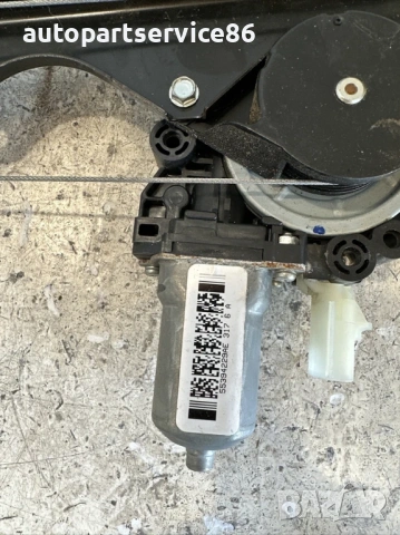 Заден ляв регулатор и мотор за стъкло за Jeep Grand Cherokee (2006) 55394229AE, снимка 3 - Части - 53510250