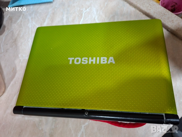 Toshiba, снимка 4 - Лаптопи за дома - 53087394