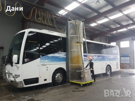 Полуавтоматична за камиони и автобуси Керхер / Karcher rbs 5000, снимка 2 - Индустриална техника - 54175076