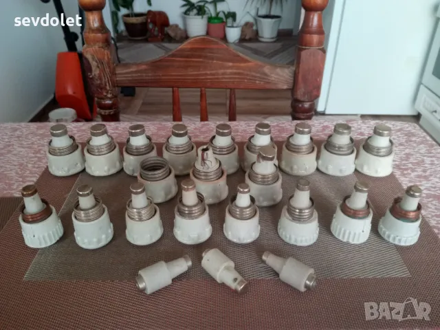 Стари бушони(предпазители).Обявената цена е за един брой., снимка 1