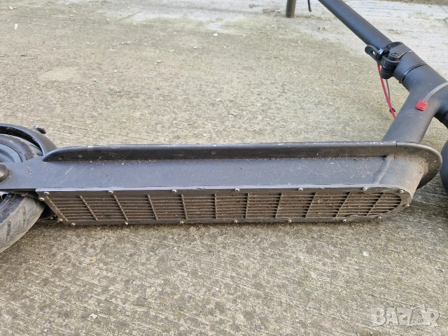 Електрическа тротинетка Xiomi, снимка 7 - Велосипеди - 52576083