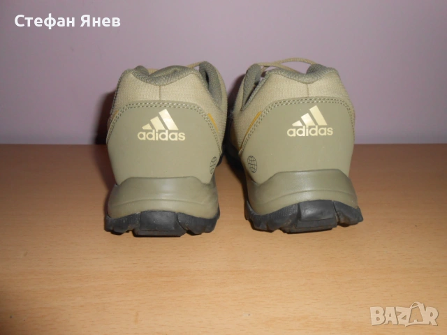 Дамски маратонки Adidas Traxion, снимка 5 - Маратонки - 53957954